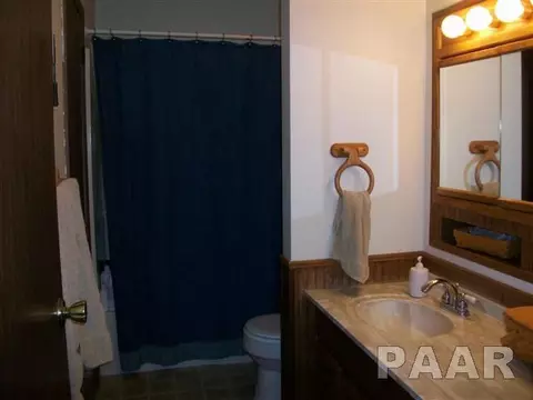 1430 E Locust, Canton, IL 61520 photo 8