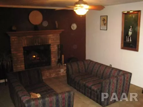 9703 W Guinivere Dr, Mapleton, IL 61547 photo 4