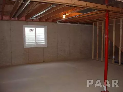 2104 Lexi Dr, Eureka, IL 61530 photo 11