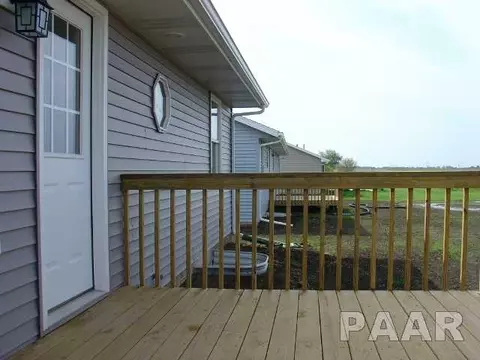 2104 Lexi Dr, Eureka, IL 61530 photo 12