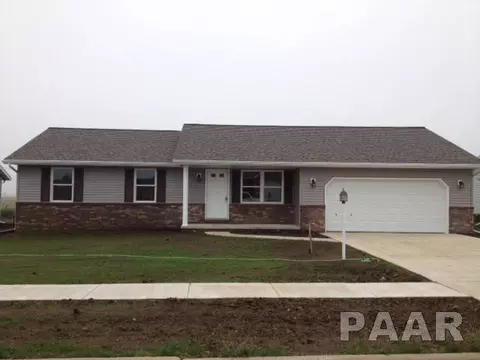 2104 Lexi Dr, Eureka, IL 61530 photo 1
