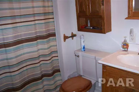 856 S 7th, Canton, IL 61520 photo 4