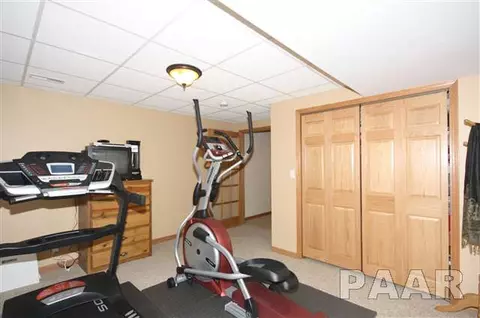 311 Pinecrest Dr, Germantown Hills, IL 61548 photo 14