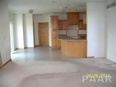 3500 E Cedar Point Dr, Chillicothe, IL 61523 photo 3