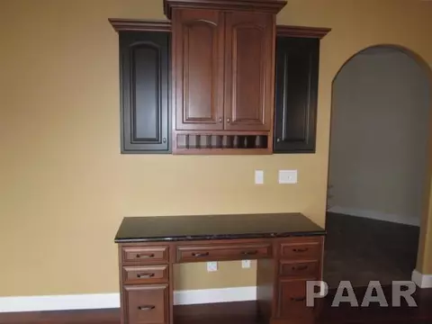801 Stonebridge, Metamora, IL 61548 photo 7