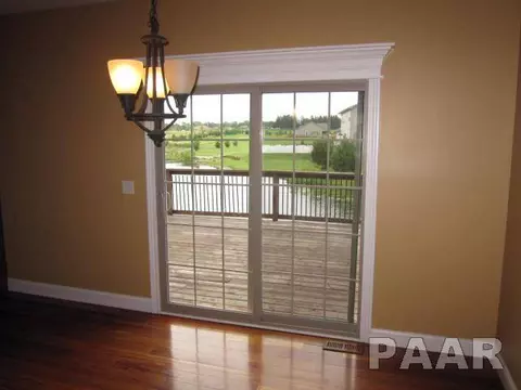 801 Stonebridge, Metamora, IL 61548 photo 8