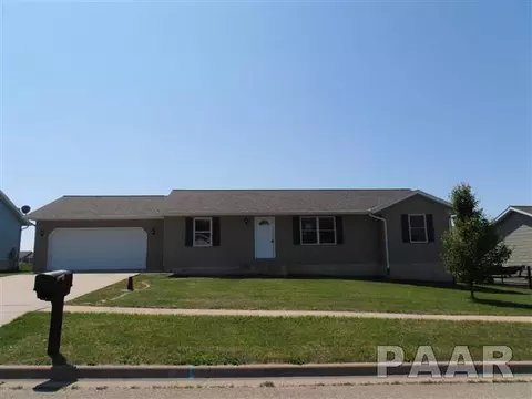 2102 Cody Dr, Eureka, IL 61530 photo 1