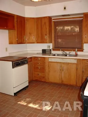 977 County Road 1625 E, Eureka, IL 61530 photo 5