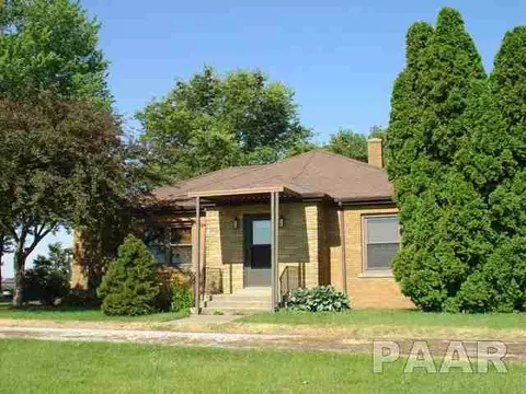 977 County Road 1625 E, Eureka, IL 61530 photo 1