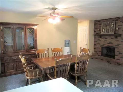 219 Elgin Ave, Washington, IL 61571 photo 6