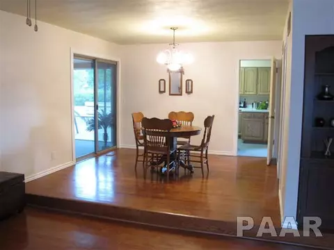 219 Elgin Ave, Washington, IL 61571 photo 5