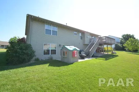 403 Bittersweet, Germantown Hills, IL 61548 photo 14