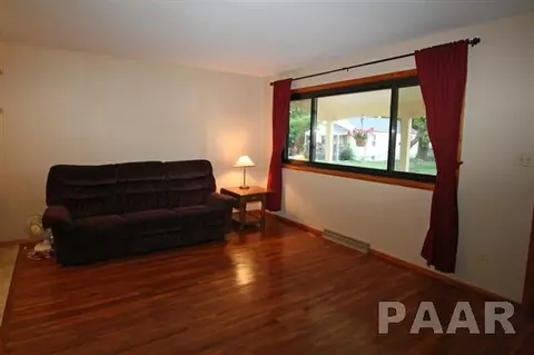 514 Embert Pl, Peoria, IL 61603 photo 7