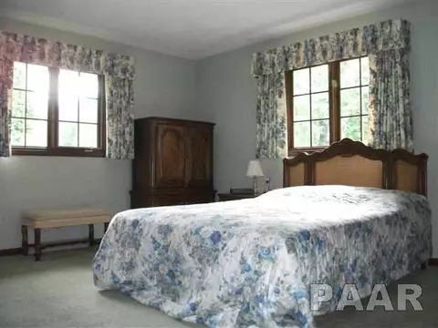 835 E Forestwood, Morton, IL 61550 photo 12