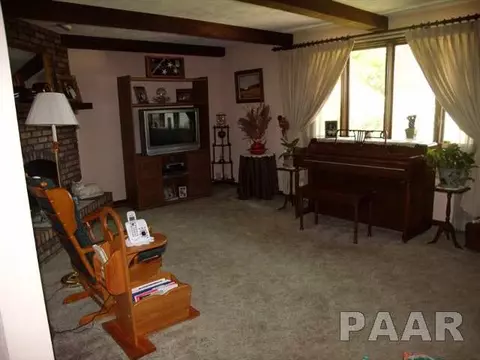 1005 E Polk St, Morton, IL 61550 photo 10