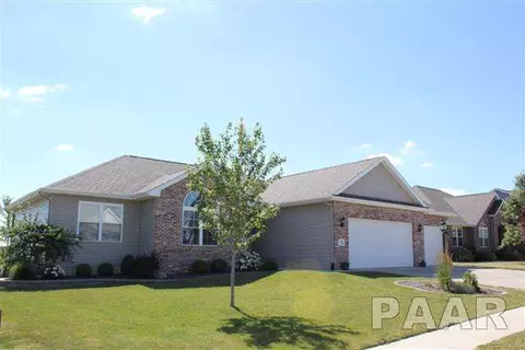 832 Stonebridge Dr, Metamora, IL 61548 photo 15