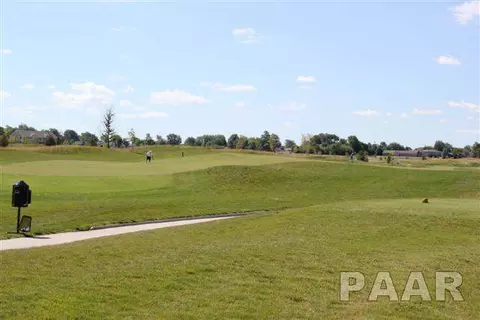 832 Stonebridge Dr, Metamora, IL 61548 photo 14
