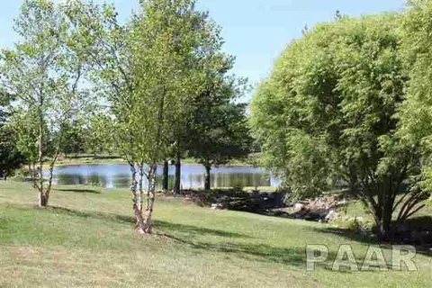 832 Stonebridge Dr, Metamora, IL 61548 photo 13