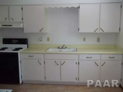 314 Pearson, Eureka, IL 61530 photo 4