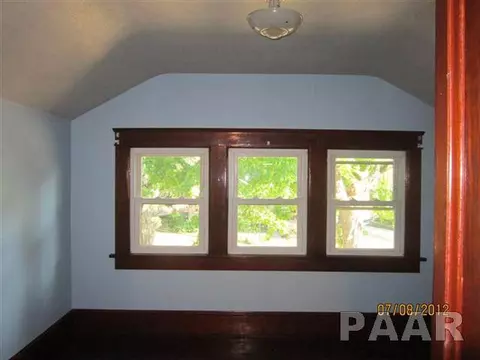 314 Parkside Dr, Washburn, IL 61570 photo 7