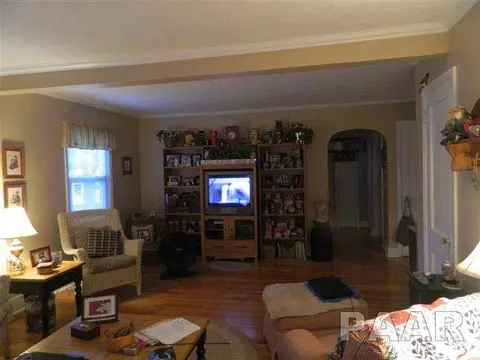 102 E Pine St, Metamora, IL 61548 photo 6