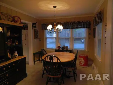 102 E Pine St, Metamora, IL 61548 photo 5