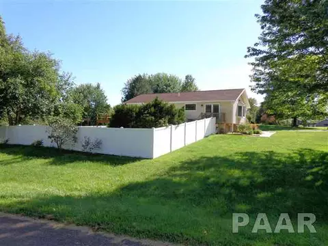 333 Arbor Vitae Dr, Metamora, IL 61548 photo 6