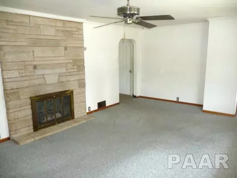 4502 S Silvis Rd, Bartonville, IL 61607 photo 3