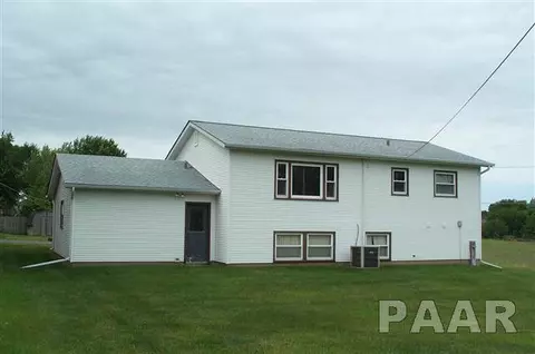 122 Pieper, Delavan, IL 61734 photo 10
