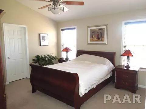 10914 N Crestpointe Ln, Dunlap, IL 61525 photo 9