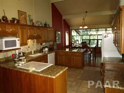 4209 S Walnut Pt, Mapleton, IL 61547 photo 5