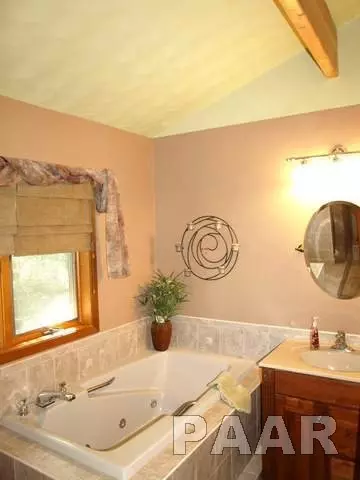 4209 S Walnut Pt, Mapleton, IL 61547 photo 8