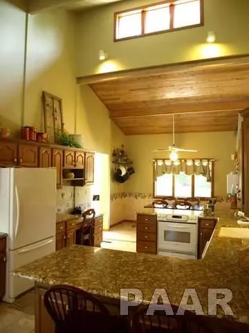 4209 S Walnut Pt, Mapleton, IL 61547 photo 4