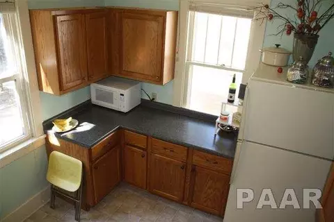 408 E Thrush, Peoria, IL 61603 photo 4