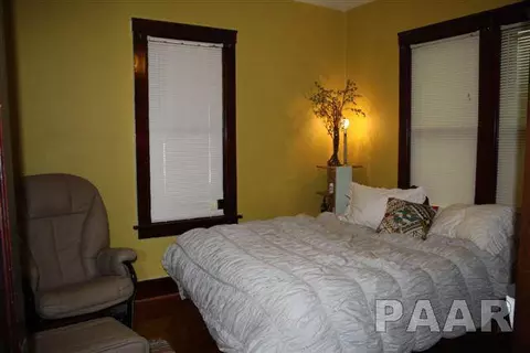 408 E Thrush, Peoria, IL 61603 photo 9