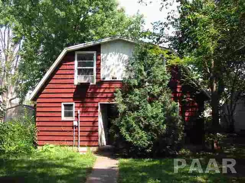 102 N 3rd St, Dunlap, IL 61525 photo 6