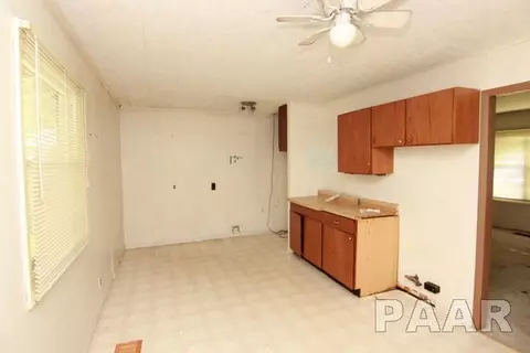 204 Jo Ave, Germantown Hills, IL 61548 photo 6