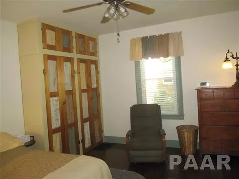 800 S Main St, Eureka, IL 61530 photo 8