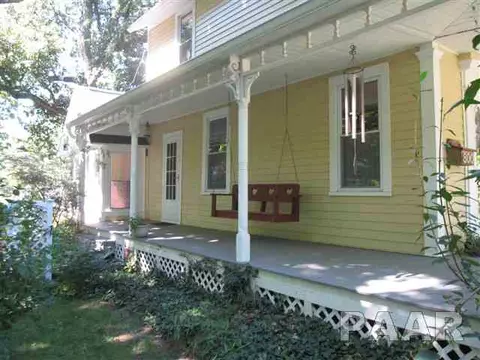 800 S Main St, Eureka, IL 61530 photo 12