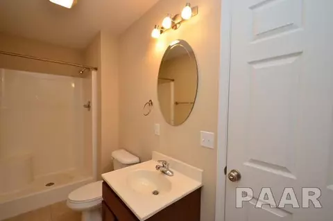 640 Bittersweet Ave, Germantown Hills, IL 61548 photo 16