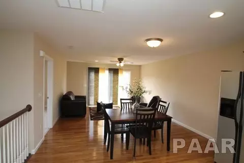 640 Bittersweet Ave, Germantown Hills, IL 61548 photo 5