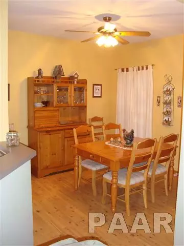 1336 E Locust, Canton, IL 61520 photo 7