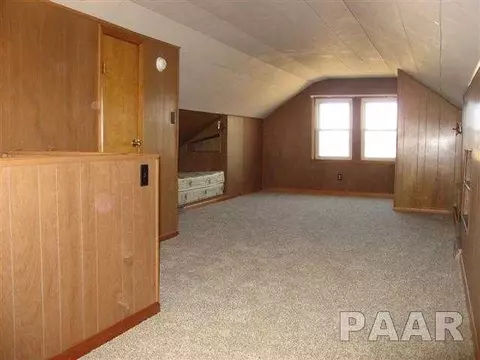 313 N 5th St, Dunlap, IL 61525 photo 6
