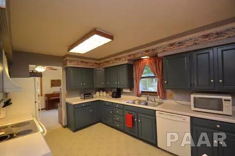 473 Grebner Rd, Metamora, IL 61548 photo 7