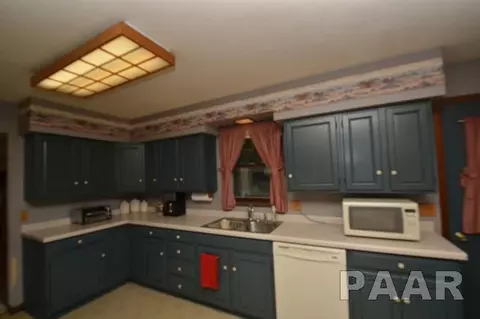 473 Grebner Rd, Metamora, IL 61548 photo 9