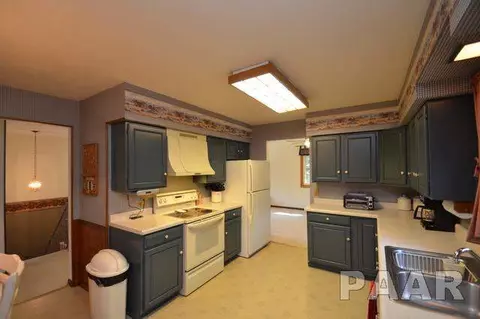 473 Grebner Rd, Metamora, IL 61548 photo 8