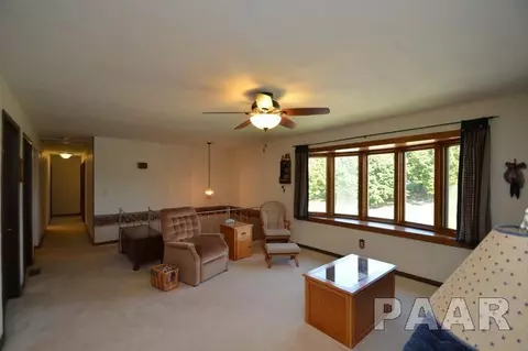 473 Grebner Rd, Metamora, IL 61548 photo 3
