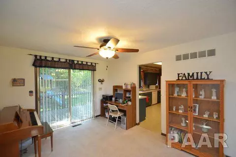 473 Grebner Rd, Metamora, IL 61548 photo 5