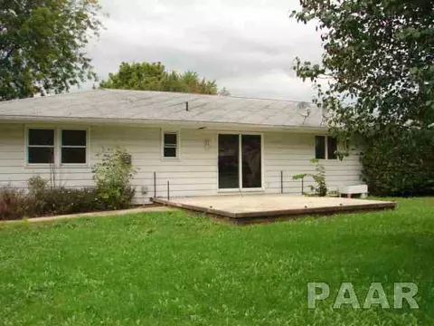 607 W High, Roanoke, IL 61561 photo 15