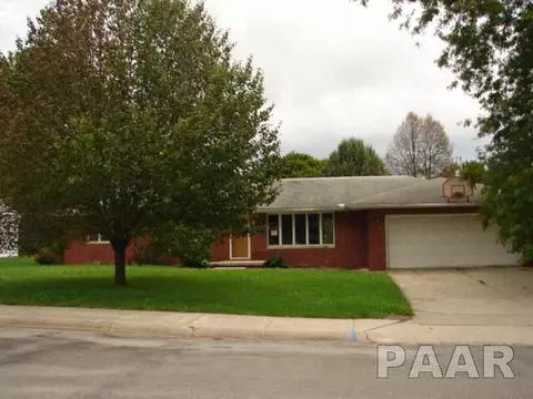 607 W High, Roanoke, IL 61561 photo 1